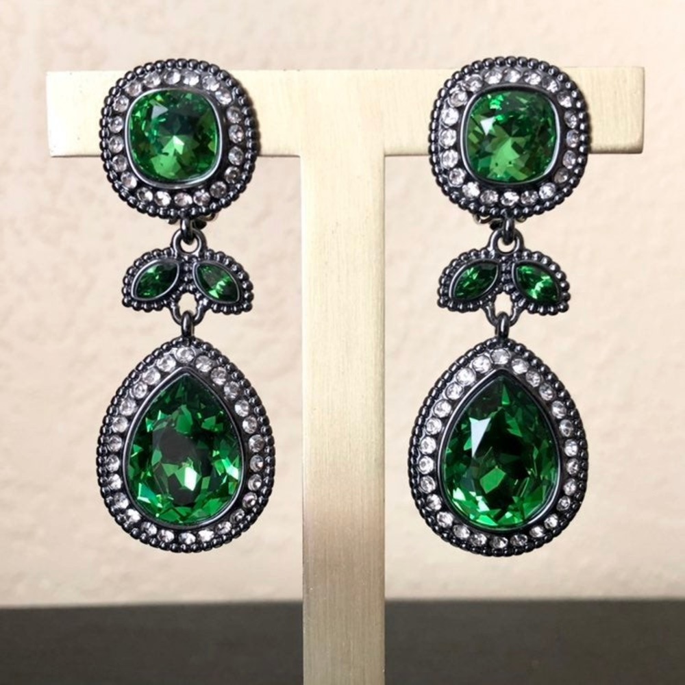 **Sold** NWT Brighton Crystal Clip Earrings